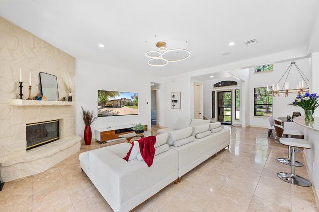 206 Lido ST, Lakeway, TX 78734