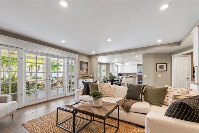 20430 Via Sonador, Yorba Linda, CA 92886