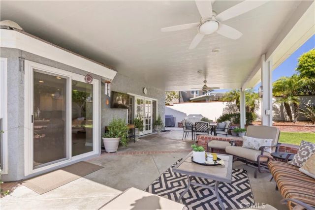 20430 Via Sonador, Yorba Linda, CA 92886