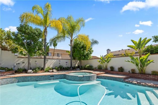 20430 Via Sonador, Yorba Linda, CA 92886