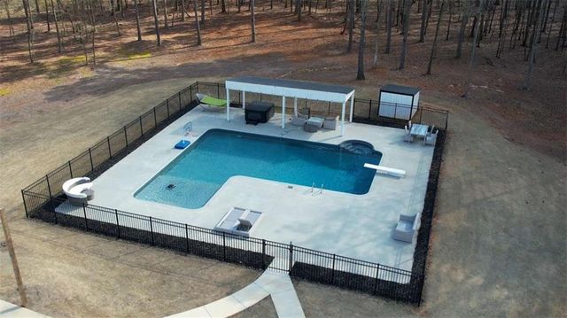 1260 Jones Wood Lane, Good Hope, GA 30641