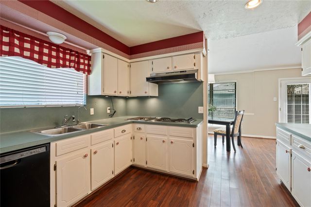 4303 Seneca Street, Pasadena, TX 77504