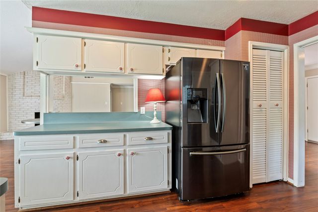 4303 Seneca Street, Pasadena, TX 77504