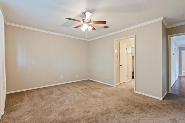 4303 Seneca Street, Pasadena, TX 77504