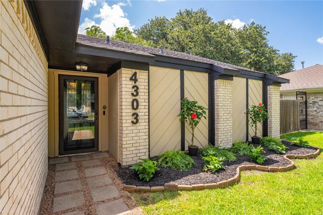 4303 Seneca Street, Pasadena, TX 77504