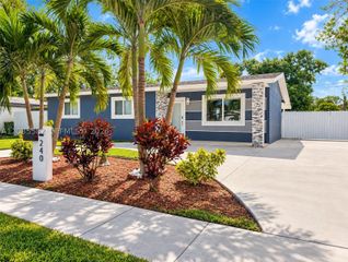 240 N 68th Ave, Hollywood, FL 33024