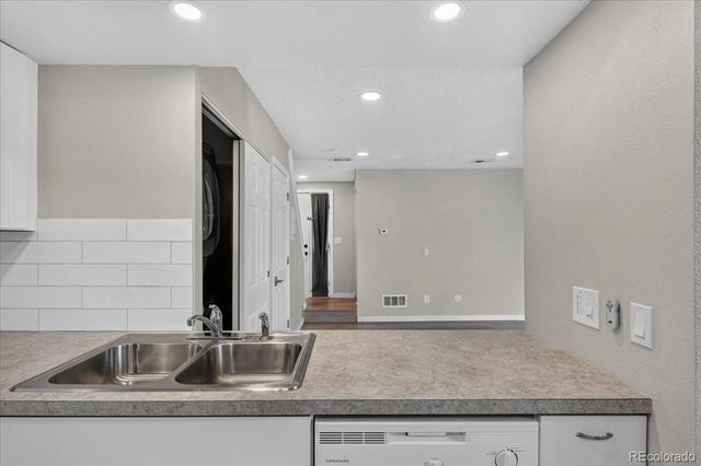 2614 S Xanadu Way C, Aurora, CO 80014