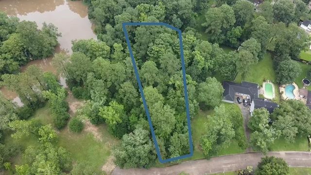 27414 & 27418 Farmcreek Drive, Huffman, TX 77336