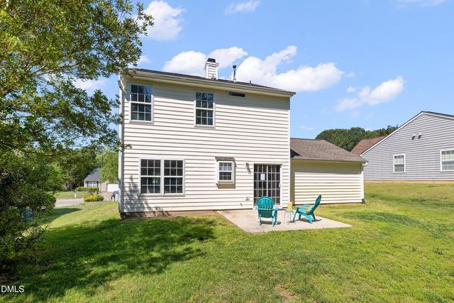 408 Stonecreek Drive, Apex, NC 27539