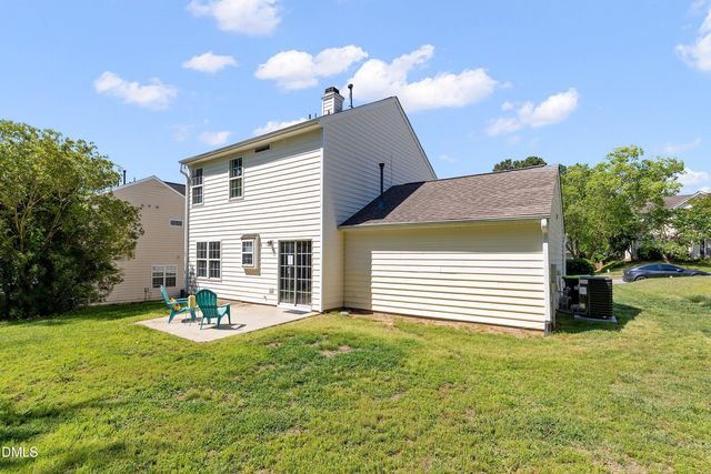408 Stonecreek Drive, Apex, NC 27539