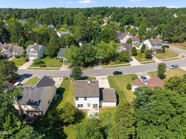 408 Stonecreek Drive, Apex, NC 27539