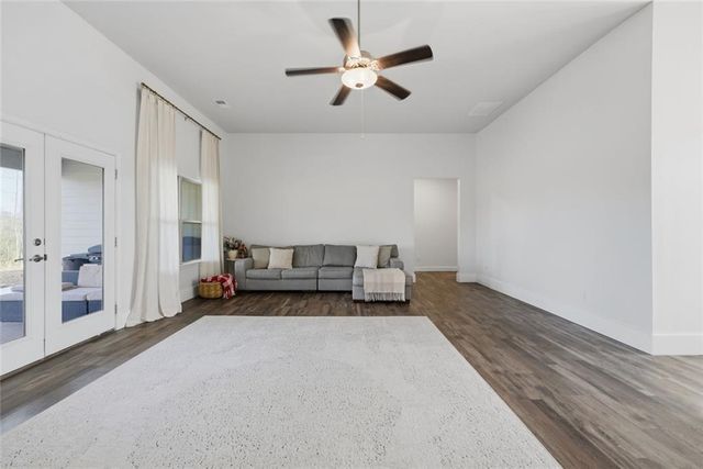 658 Alcovy River, Loganville, GA 30052