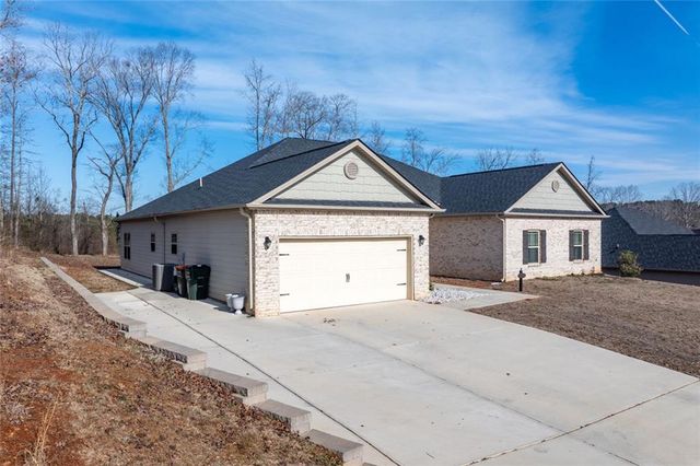 658 Alcovy River, Loganville, GA 30052