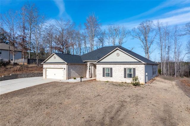 658 Alcovy River, Loganville, GA 30052