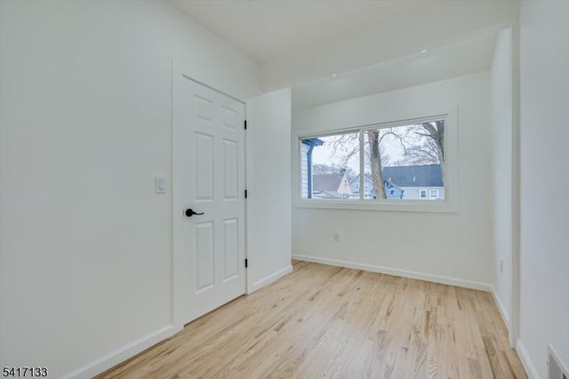 418 E 5Th Ave, Roselle Boro, NJ 07203