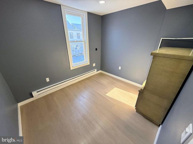 314 W OLIVE ST, Mount Carmel, PA 17851