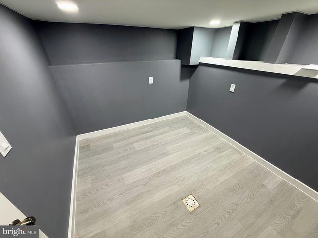 314 W OLIVE ST, Mount Carmel, PA 17851