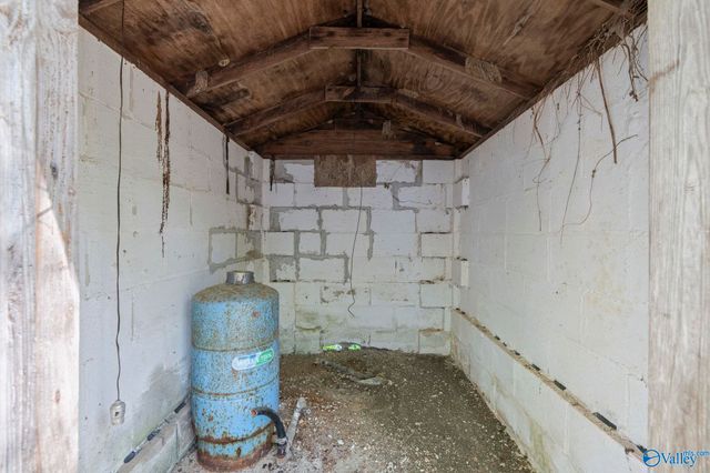 2226 Charity Lane, Hazel Green, AL 35750