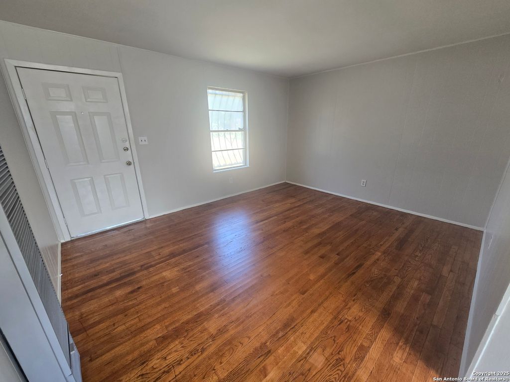 20074 Mitchell, Somerset, TX 78069