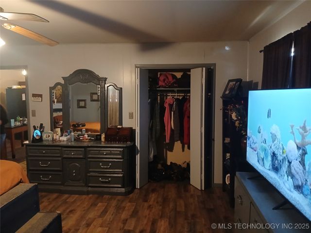 20 Gaines Creek Hideaway S, Eufaula, OK 74432