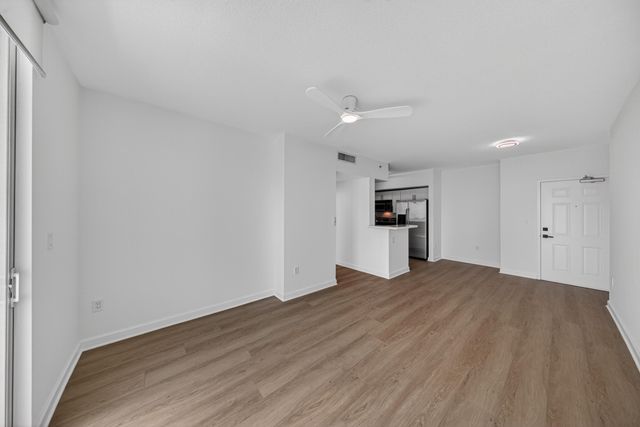 1723 SW 2nd Avenue 909, Miami, FL 33129