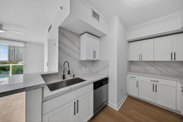 1723 SW 2nd Avenue 909, Miami, FL 33129