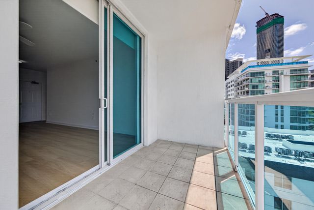 1723 SW 2nd Avenue 909, Miami, FL 33129