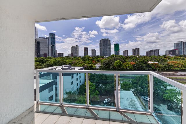1723 SW 2nd Avenue 909, Miami, FL 33129