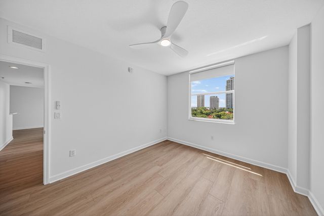 1723 SW 2nd Avenue 909, Miami, FL 33129