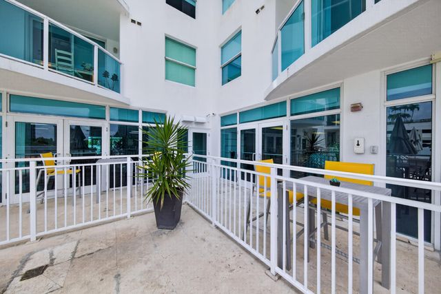 1723 SW 2nd Avenue 909, Miami, FL 33129