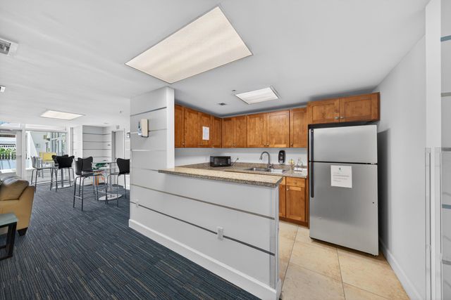 1723 SW 2nd Avenue 909, Miami, FL 33129