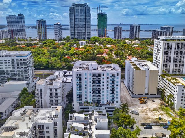 1723 SW 2nd Avenue 909, Miami, FL 33129