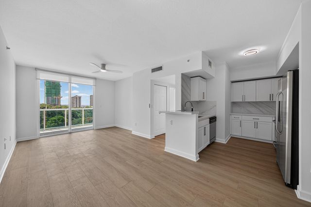 1723 SW 2nd Avenue 909, Miami, FL 33129