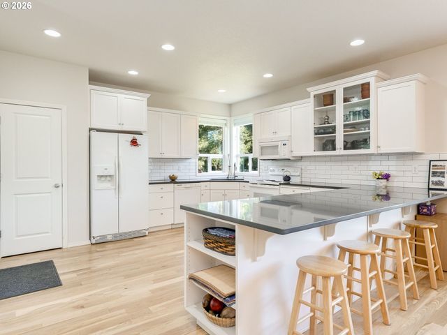 1010 Ne 265TH Ct, Camas, WA 98607