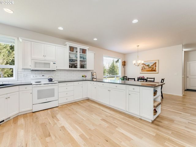 1010 Ne 265TH Ct, Camas, WA 98607