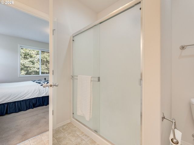 1010 Ne 265TH Ct, Camas, WA 98607