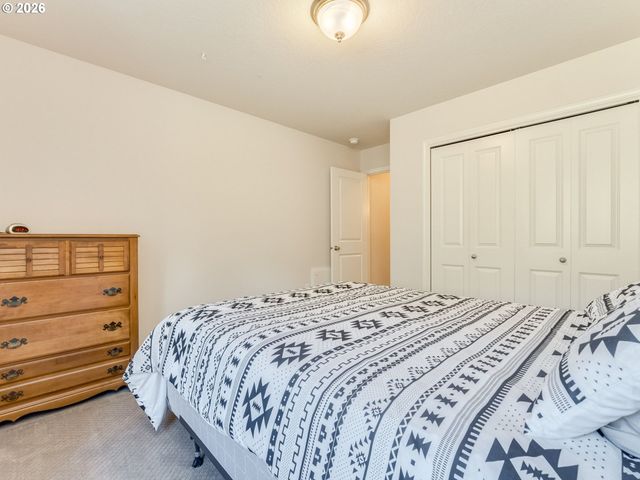 1010 Ne 265TH Ct, Camas, WA 98607