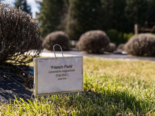 1010 Ne 265TH Ct, Camas, WA 98607