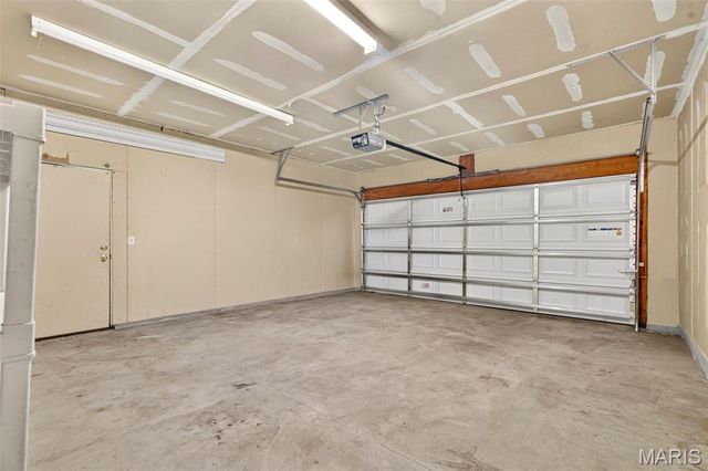7 Red Cedar Parc Court, O'fallon, MO 63368