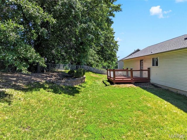 7 Red Cedar Parc Court, O'fallon, MO 63368