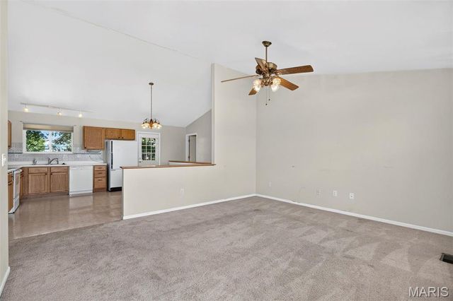 7 Red Cedar Parc Court, O'fallon, MO 63368