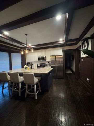 36 Mount Vernon Street, Detroit, MI 48202