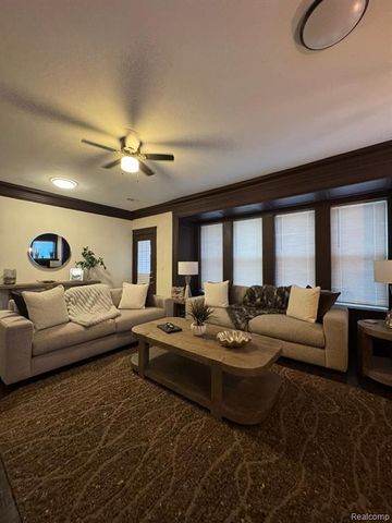 36 Mount Vernon Street, Detroit, MI 48202