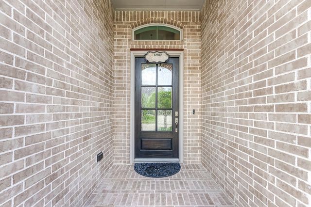 6907 Pondhawk Drive, Katy, TX 77493