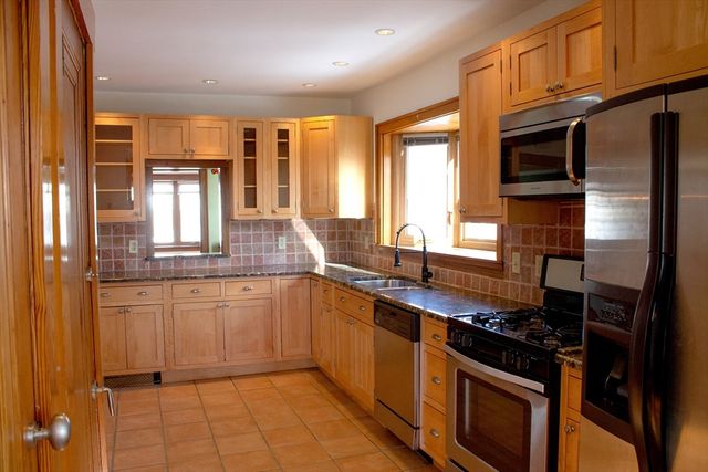 2 4 Sunset Hill Road 0, Boston, MA 02132