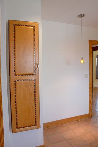 2 4 Sunset Hill Road 0, Boston, MA 02132