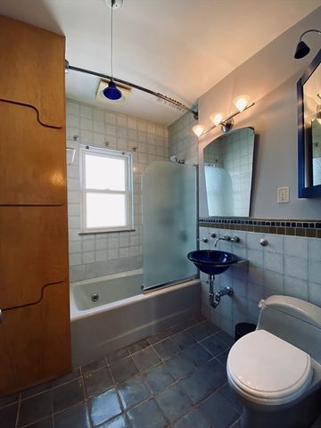 2 4 Sunset Hill Road 0, Boston, MA 02132