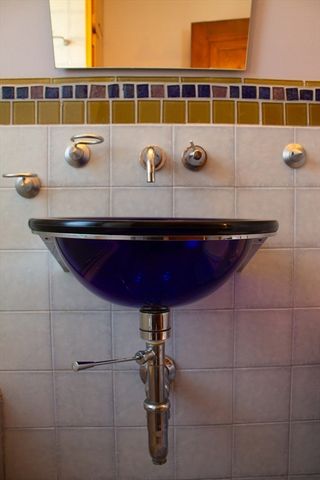 2 4 Sunset Hill Road 0, Boston, MA 02132