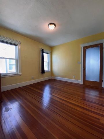 2 4 Sunset Hill Road 0, Boston, MA 02132