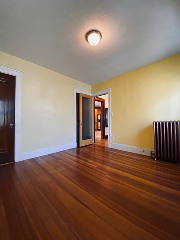 2 4 Sunset Hill Road 0, Boston, MA 02132